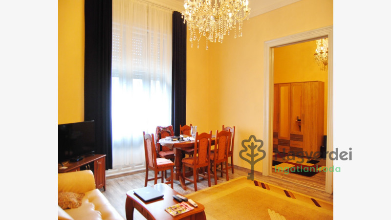 Debrecen, Belváros, Lakás, tégla lakás  