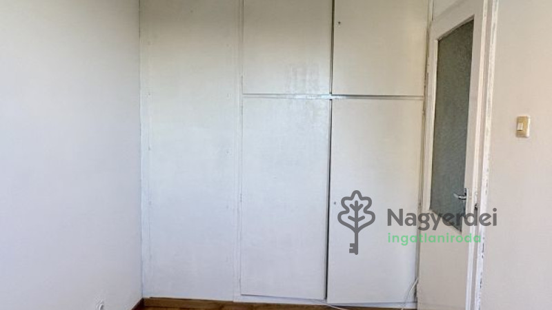 Debrecen, Libakert, Lakás, panel lakás  