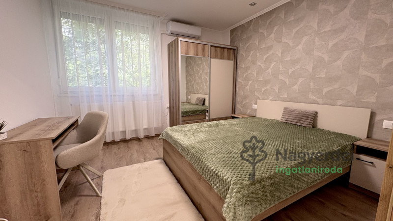 Debrecen, Belváros, Lakás, tégla lakás  