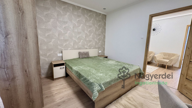 Debrecen, Belváros, Lakás, tégla lakás  