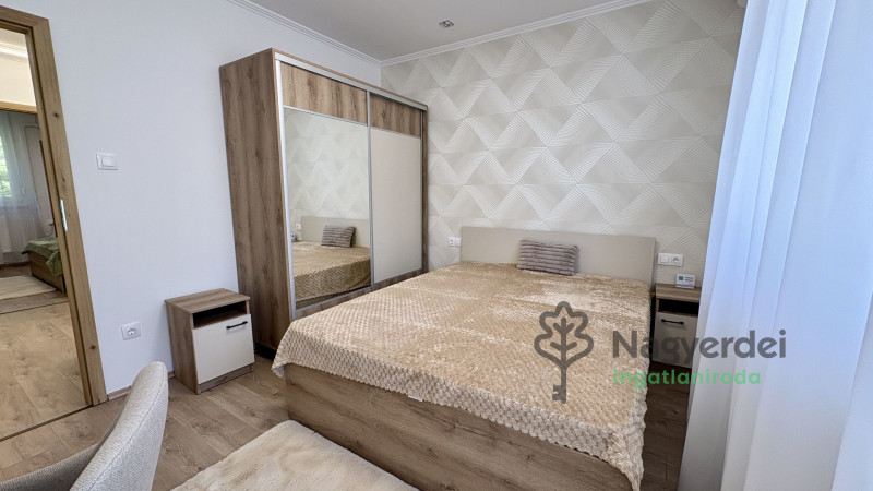 Debrecen, Belváros, Lakás, tégla lakás  