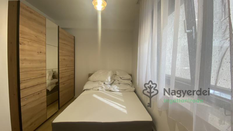 Debrecen, Belváros, Lakás, tégla lakás  