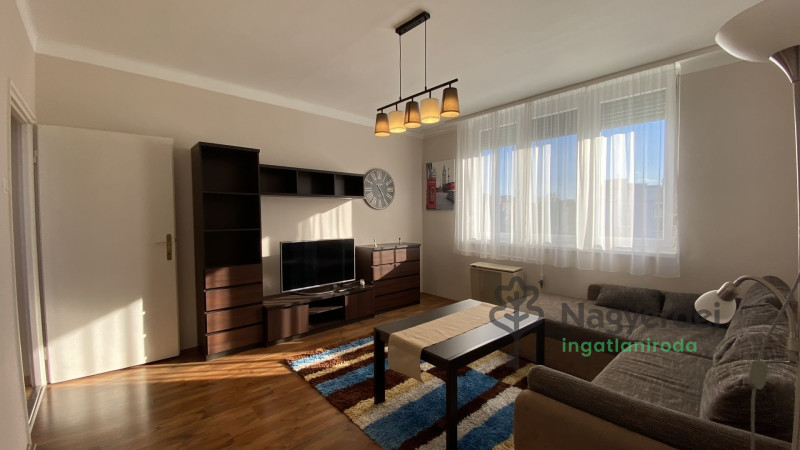 Debrecen, Sestakert, Lakás, tégla lakás  