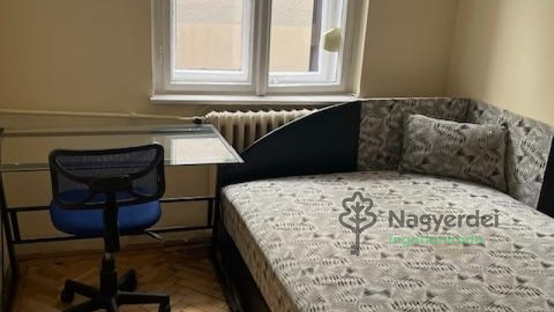Debrecen, Belváros, Lakás, tégla lakás  