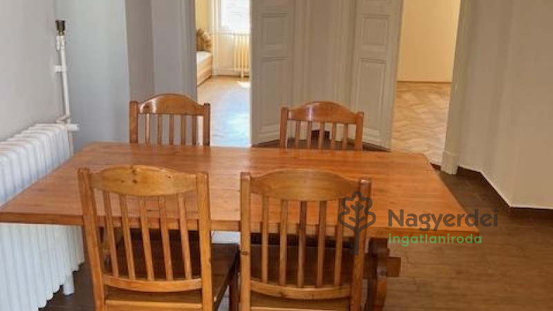 Debrecen, Belváros, Lakás, tégla lakás  
