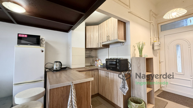 Debrecen, Belváros, Lakás, tégla lakás  