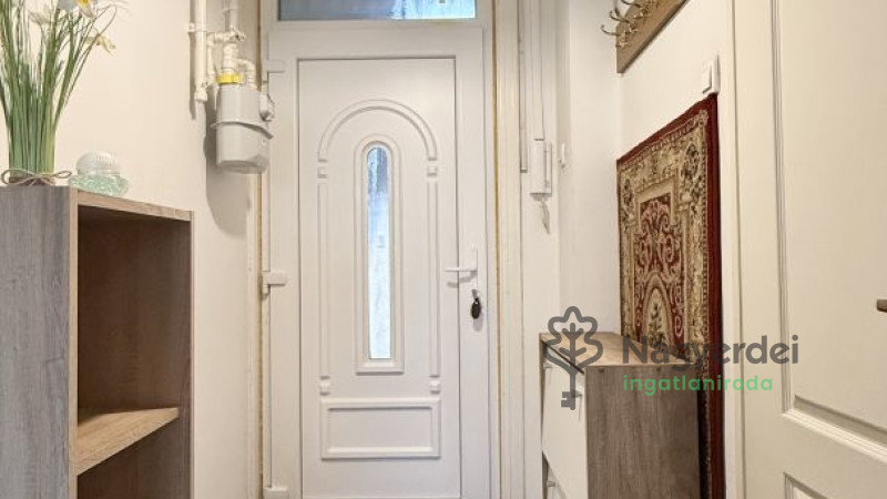 Debrecen, Belváros, Lakás, tégla lakás  