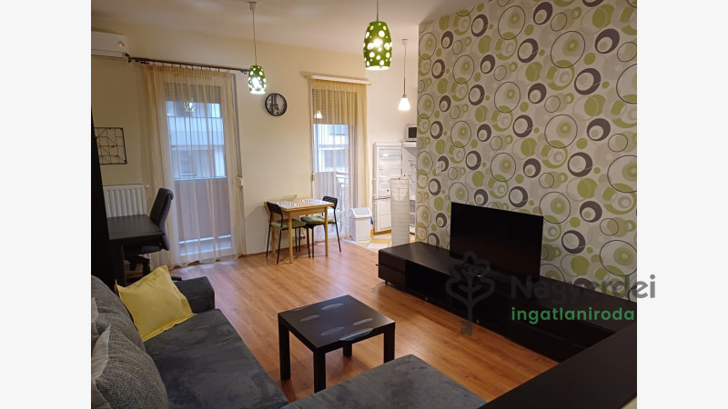 Debrecen, Belváros, Lakás, tégla lakás  