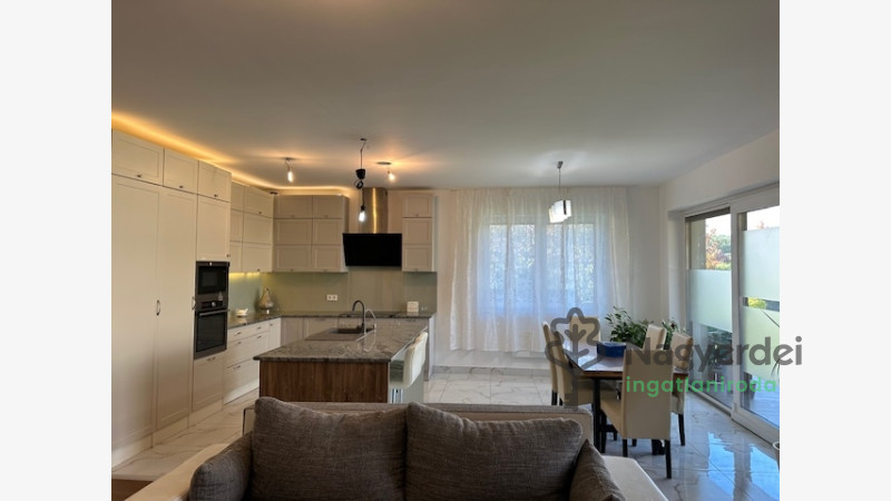 Debrecen, Józsa Liget lakópark, Ház, családi ház  