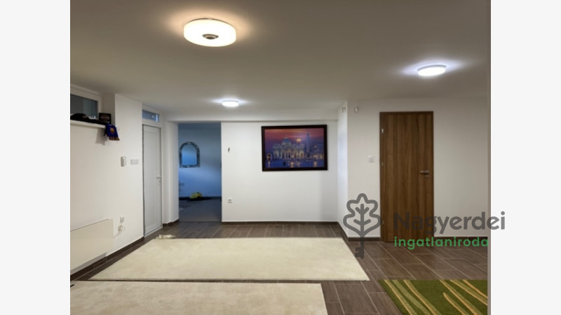 Debrecen, Józsa Liget lakópark, Ház, családi ház  