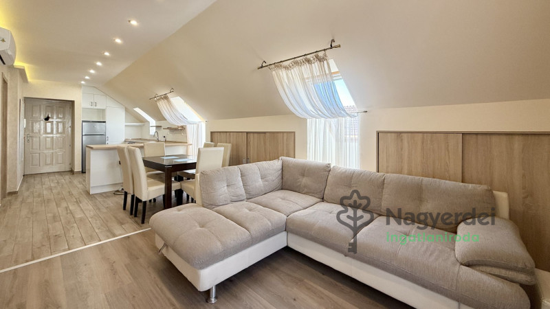 Debrecen, Hatvan utcai kert, Lakás, tégla lakás  