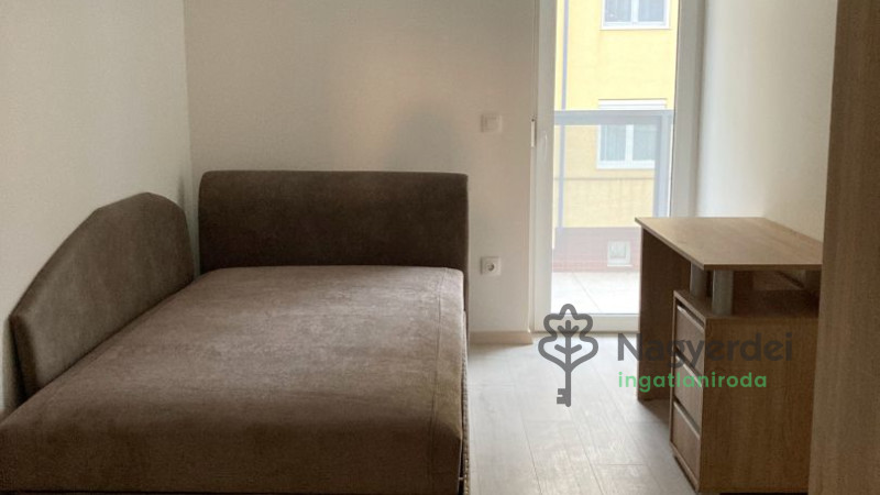 Debrecen, Ispotály, Lakás, tégla lakás  