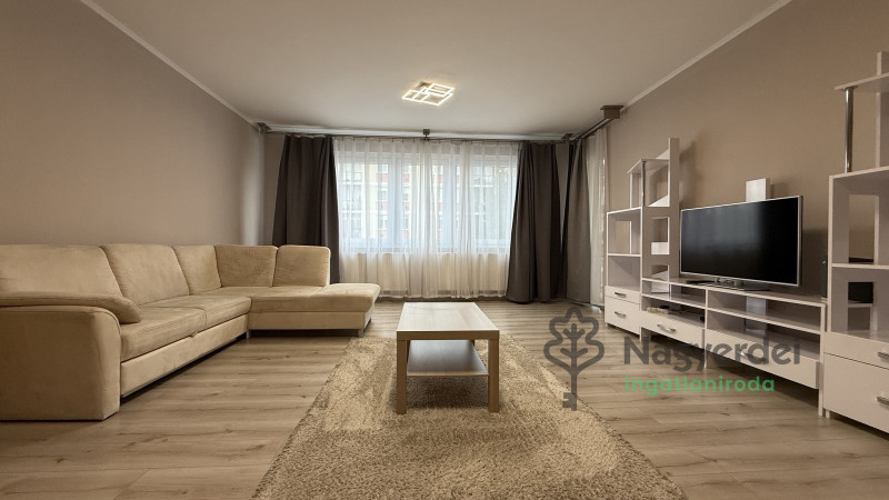 Debrecen, Sestakert, Lakás, tégla lakás  
