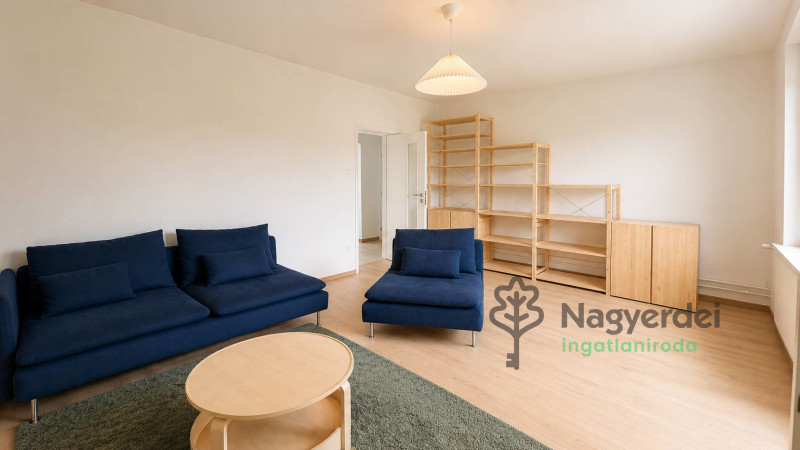 Debrecen, Nagyerdő, Lakás, tégla lakás  