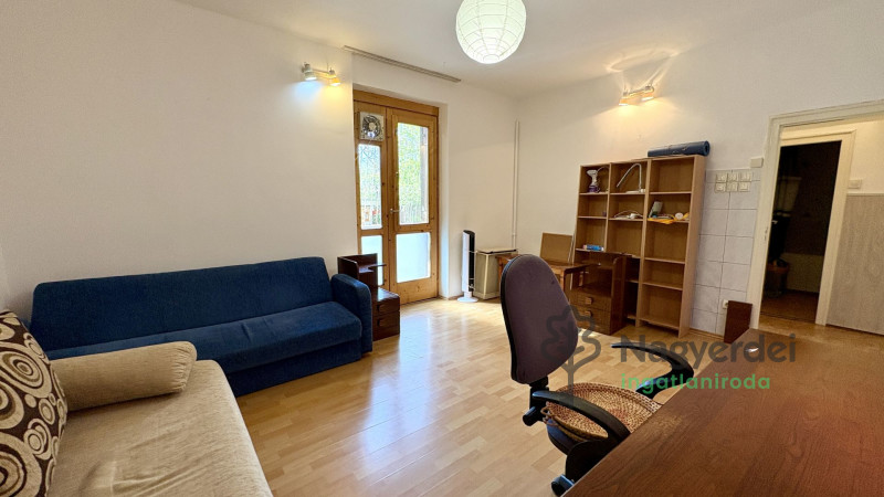 Debrecen, Sestakert, Lakás, tégla lakás  