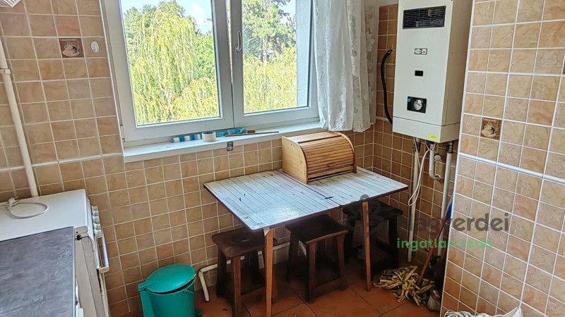 Debrecen, Nagyerdő, Lakás, tégla lakás  