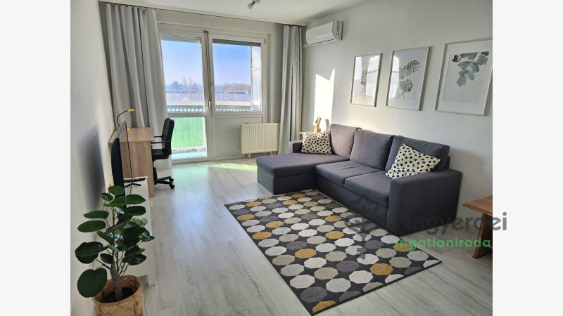 Debrecen, Újkert, Lakás, panel lakás  