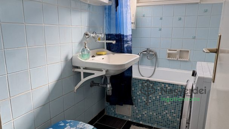 Debrecen, Nagyerdő, Lakás, tégla lakás  