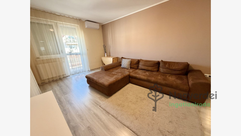 Debrecen, Füredi lakópark, Lakás, tégla lakás  