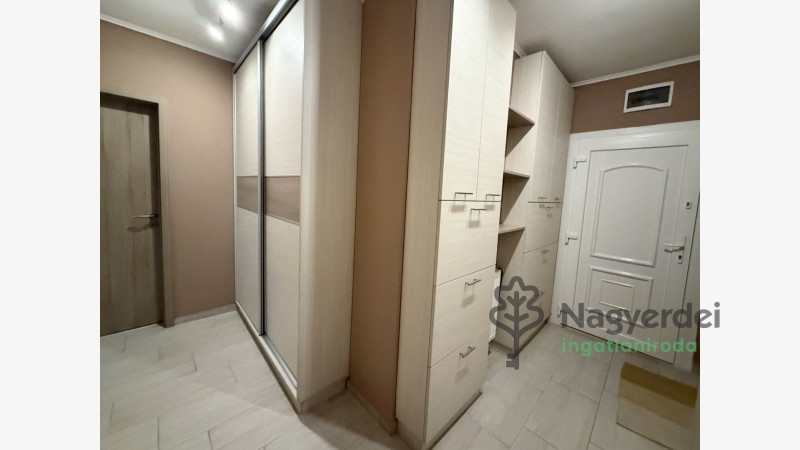 Debrecen, Füredi lakópark, Lakás, tégla lakás  