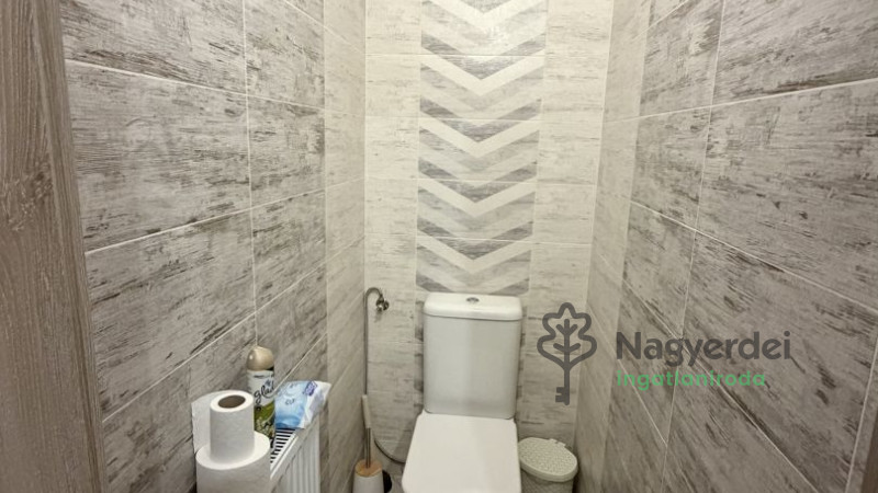 Debrecen, Füredi lakópark, Lakás, tégla lakás  