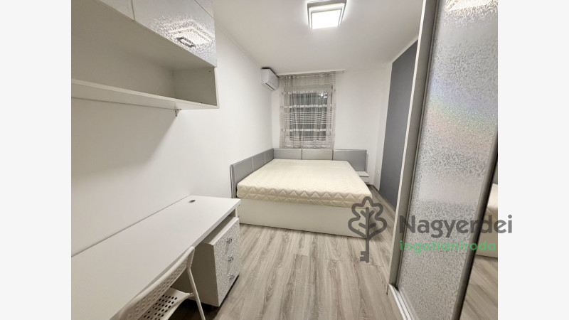 Debrecen, Füredi lakópark, Lakás, tégla lakás  