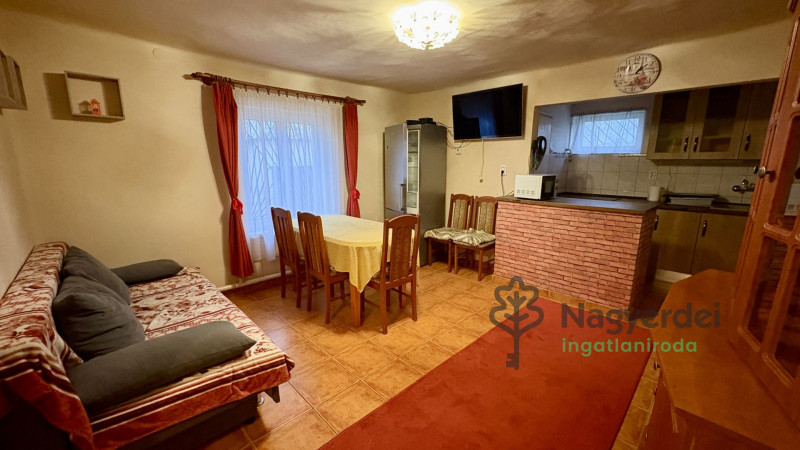 Debrecen, Lencztelep, Ház, családi ház  