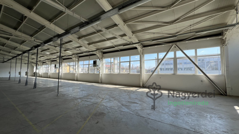 Debrecen, Ipari ingatlan, ipari, keresk. épület  