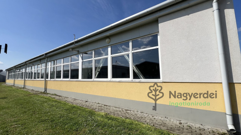 Debrecen, Ipari ingatlan, ipari, keresk. épület  