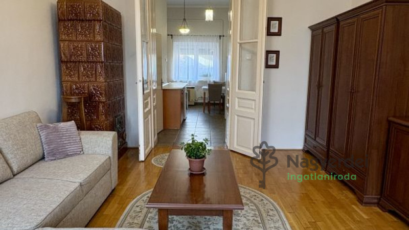 Debrecen, Burgundia, Lakás, tégla lakás  