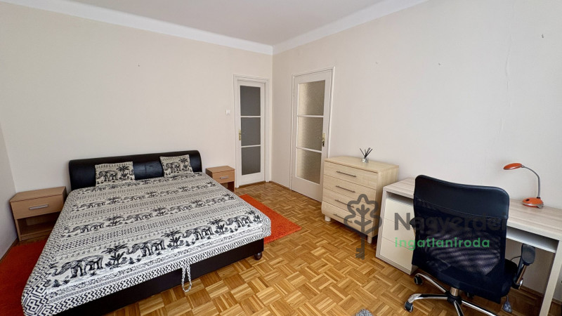 Debrecen, Sestakert, Lakás, tégla lakás  