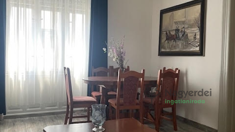 Debrecen, Belváros, Lakás, tégla lakás  