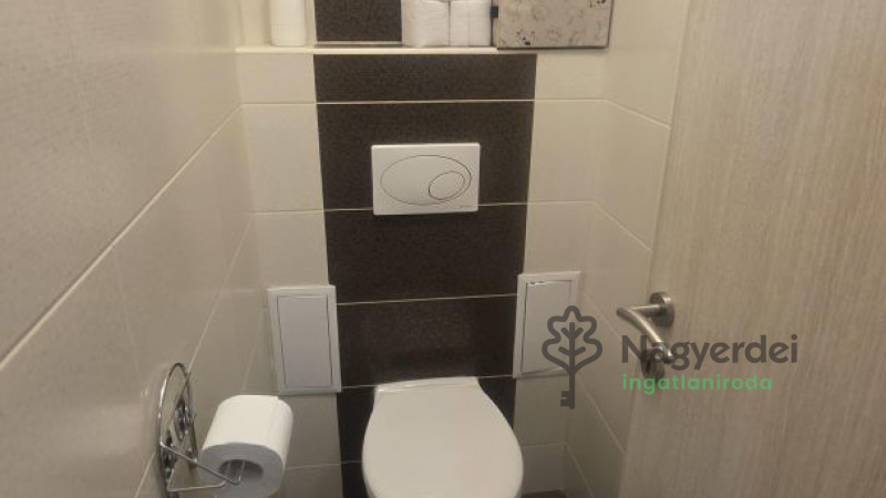 Debrecen, Belváros, Lakás, tégla lakás  