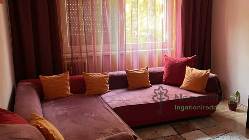 Debrecen, Vénkert, Lakás, panel lakás  