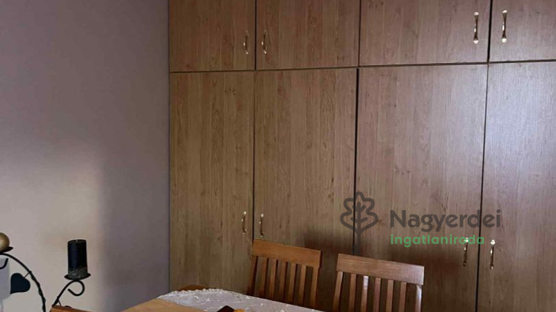 Debrecen, Vénkert, Lakás, panel lakás  