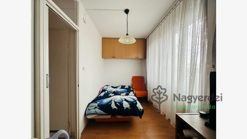 Debrecen, Dobozikert, Lakás, panel lakás  