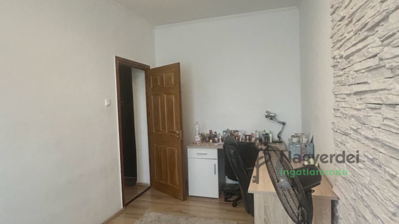 Debrecen, Sestakert, Lakás, tégla lakás  
