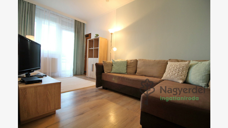 Debrecen, Sestakert, Lakás, tégla lakás  
