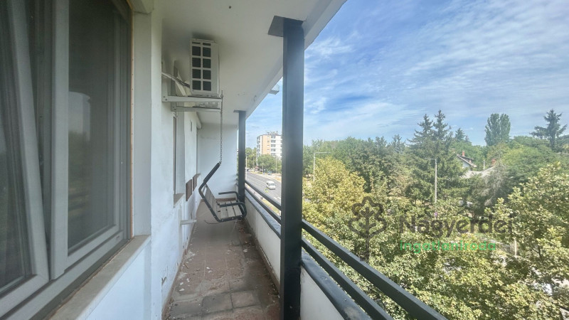 Debrecen, Sestakert, Lakás, tégla lakás  
