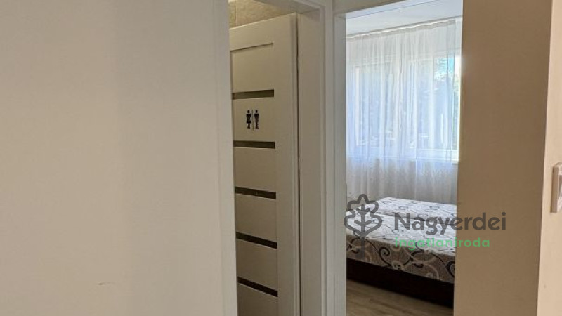 Debrecen, Belváros, Lakás, tégla lakás  