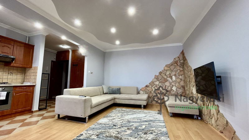 Debrecen, Belváros, Lakás, tégla lakás  