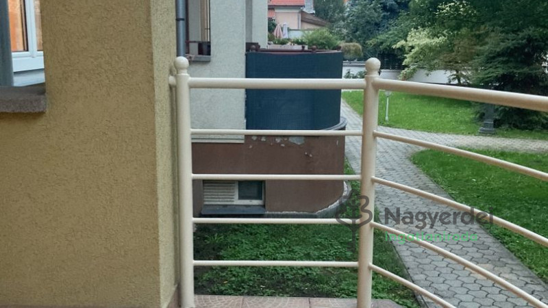 Debrecen, Belváros, Lakás, tégla lakás  