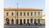 Debrecen, Belváros, Üzlethelyiség, nem üzletközpontban  