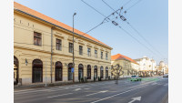 Debrecen, Belváros, Üzlethelyiség, nem üzletközpontban  