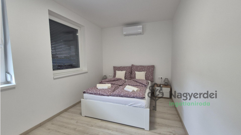 Debrecen, Hatvan utcai kert, Ház, ikerház  