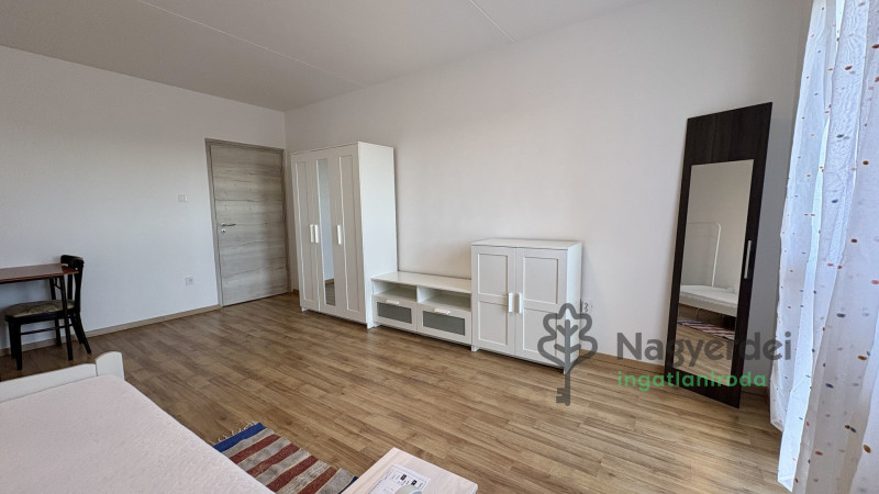 Debrecen, Újkert, Lakás, panel lakás  