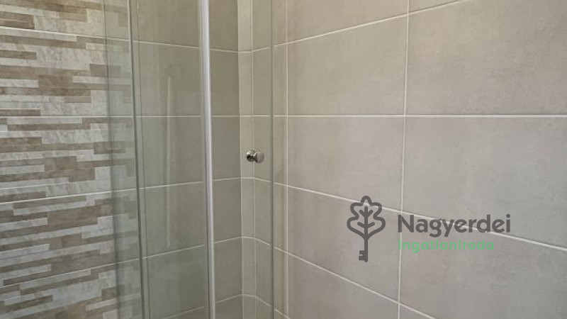 Debrecen, Újkert, Lakás, panel lakás  