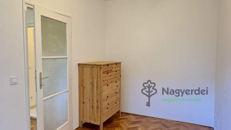 Debrecen, Libakert, Lakás, tégla lakás  