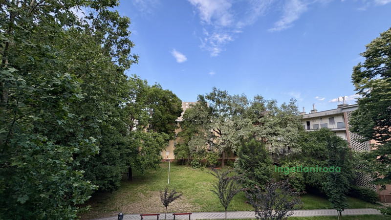 Debrecen, Libakert, Lakás, tégla lakás  