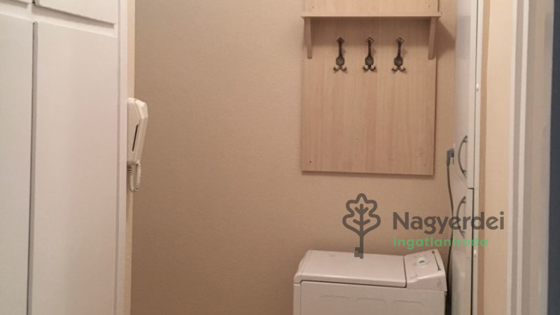 Debrecen, Libakert, Lakás, panel lakás  